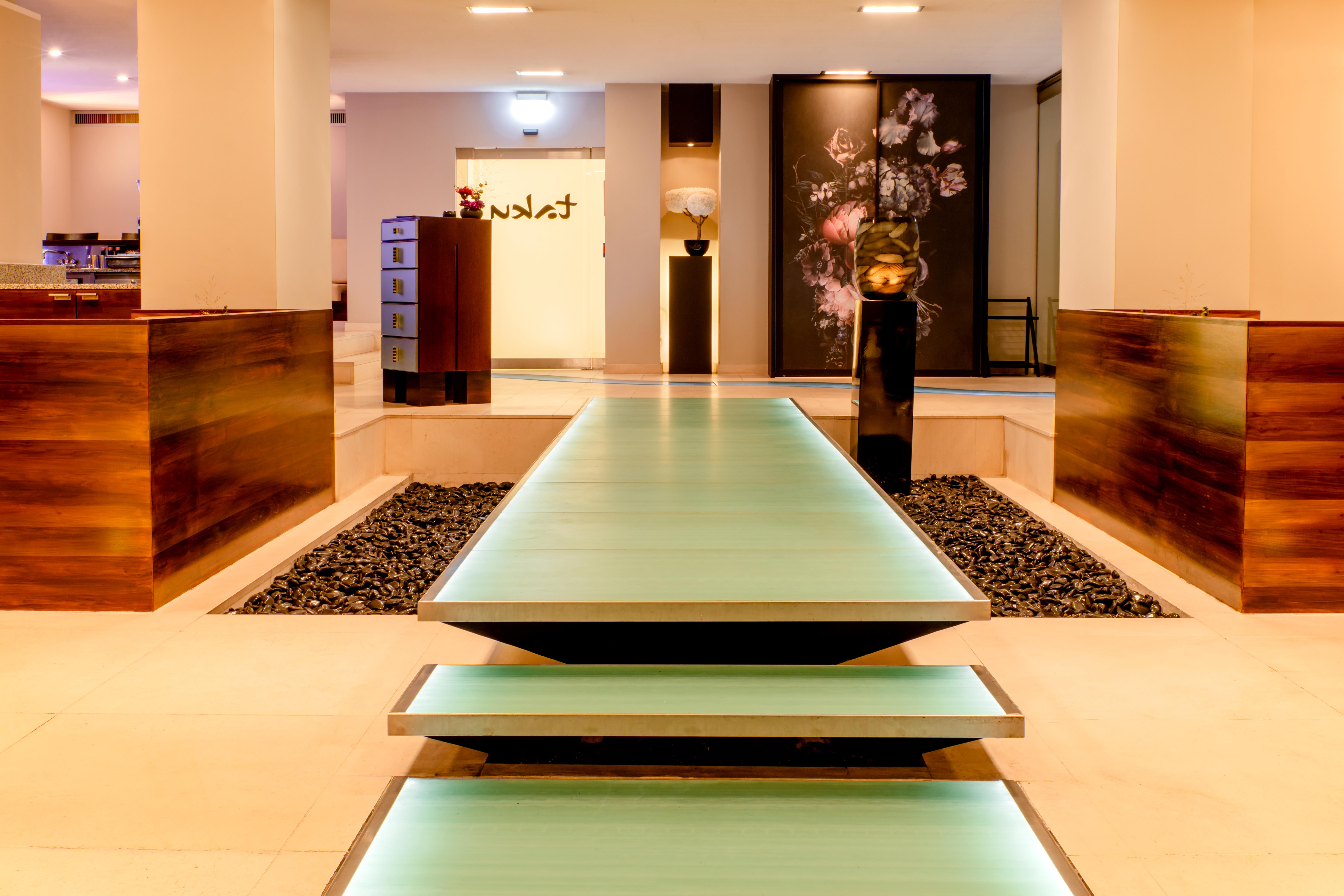 Excelsior Hotel Ernst Am Dom Κολωνία Εξωτερικό φωτογραφία The lobby of the hotel