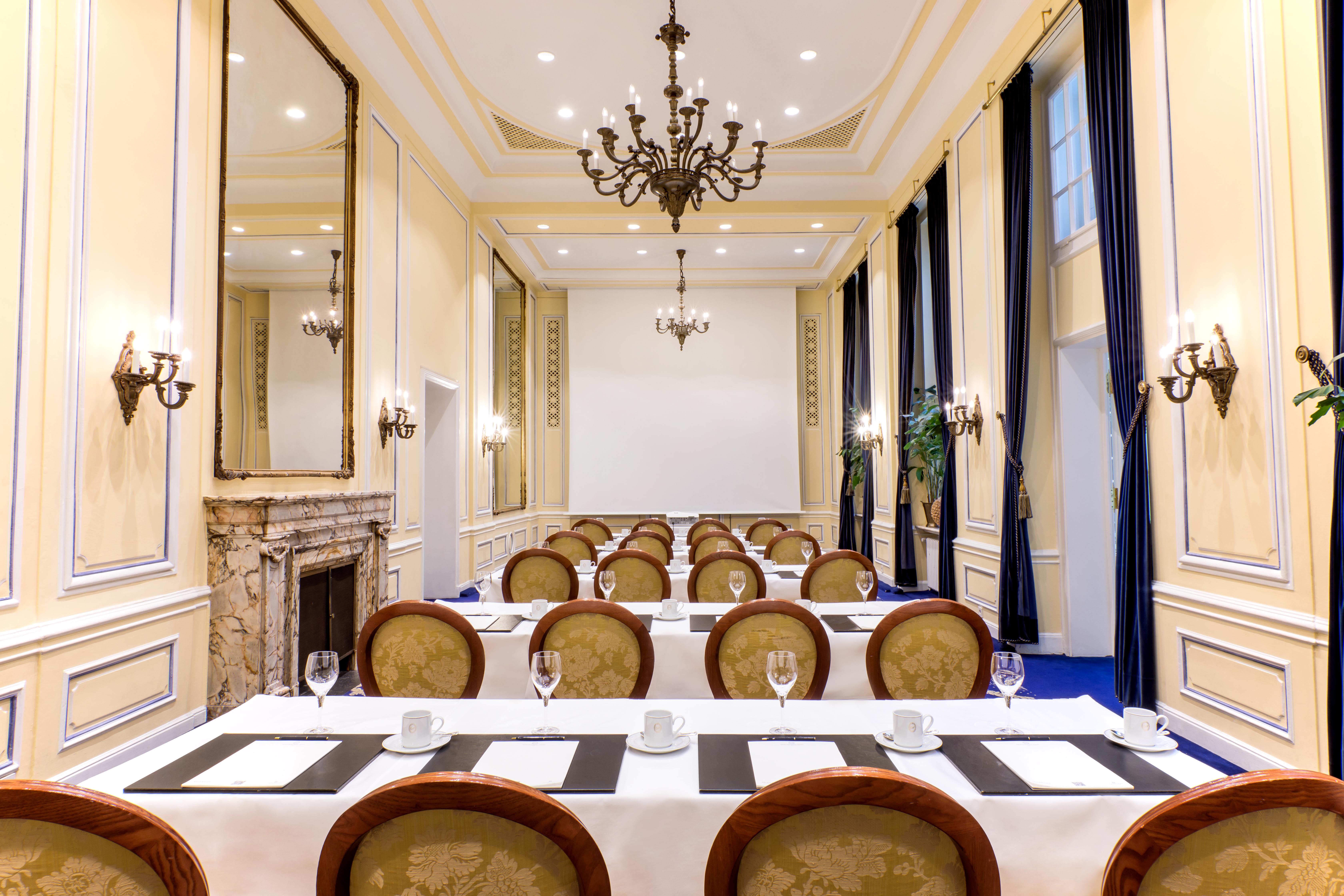 Excelsior Hotel Ernst Am Dom Κολωνία Εξωτερικό φωτογραφία The Mirror Hall